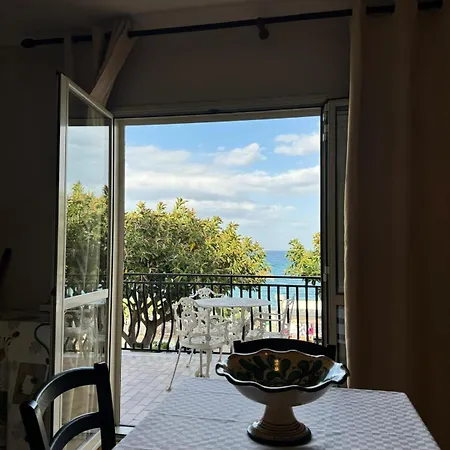 Semesterbostad Vacanze Di Isabella Stoia *