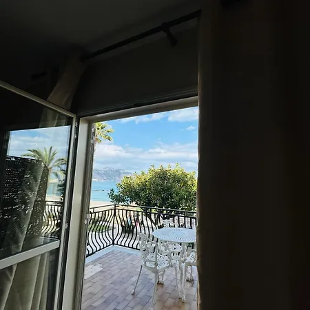 Vacanze Di Isabella Stoia * ジャルディーニ・ナクソス
